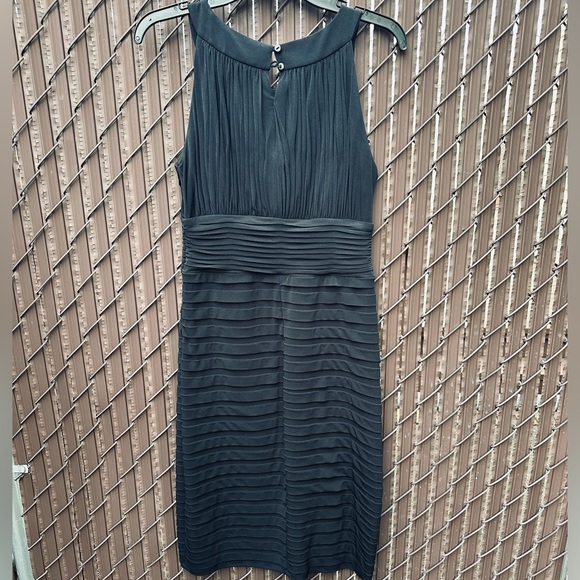 Melrose Sleeveless Black Pleated Lined Formal Cocktail Dress - Picture 2 of 3